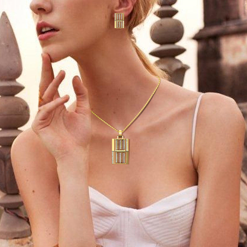 Exaggerated Jewelry Series Square Alloy Two-piece Jewelry - Minihomy