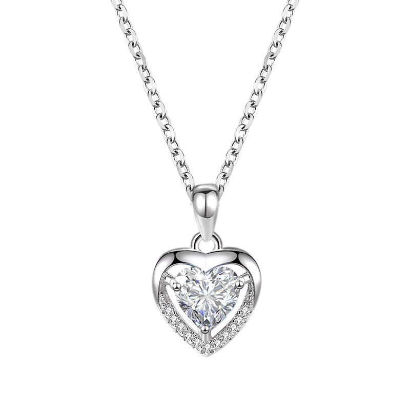 925 Heart-shaped Rhinestones Personalized Necklace For Women: A Symbol of Elegance and Romance