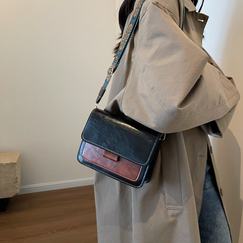 Women's Oily Vintage Bag Crossbody