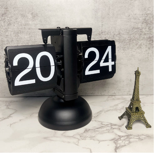 Flip Digital Clock Small Scale Table Clock Retro Flip Clock - Timeless Style for Your Home