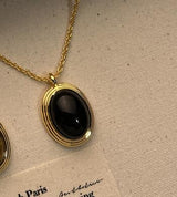 Tiger Eye Necklace Retro Minority: Timeless Beauty, Modern Elegance