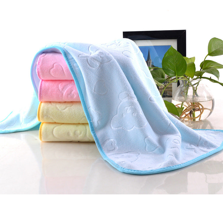 Hemming embossed microfiber towel