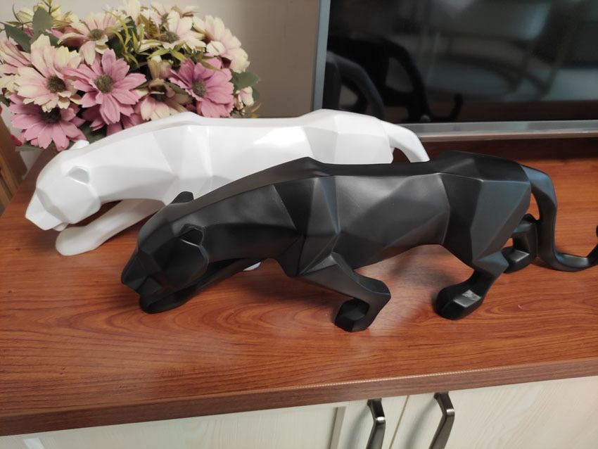 Modern Abstract Black Panther Sculpture - Minihomy