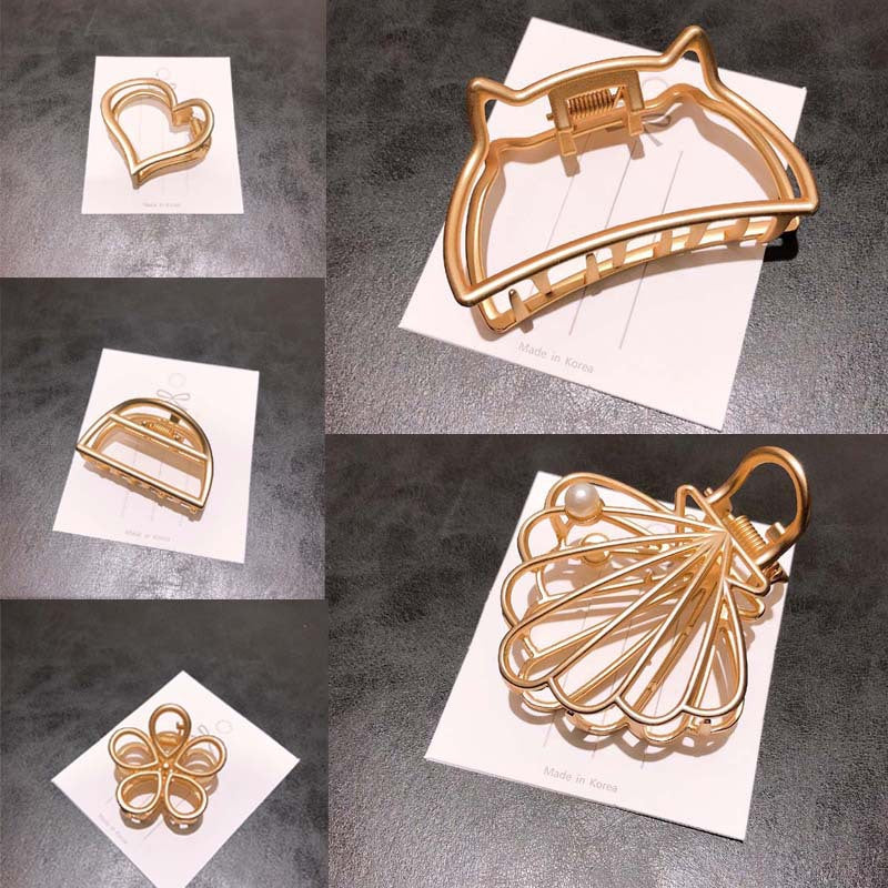 Cute cat hollow hair clips