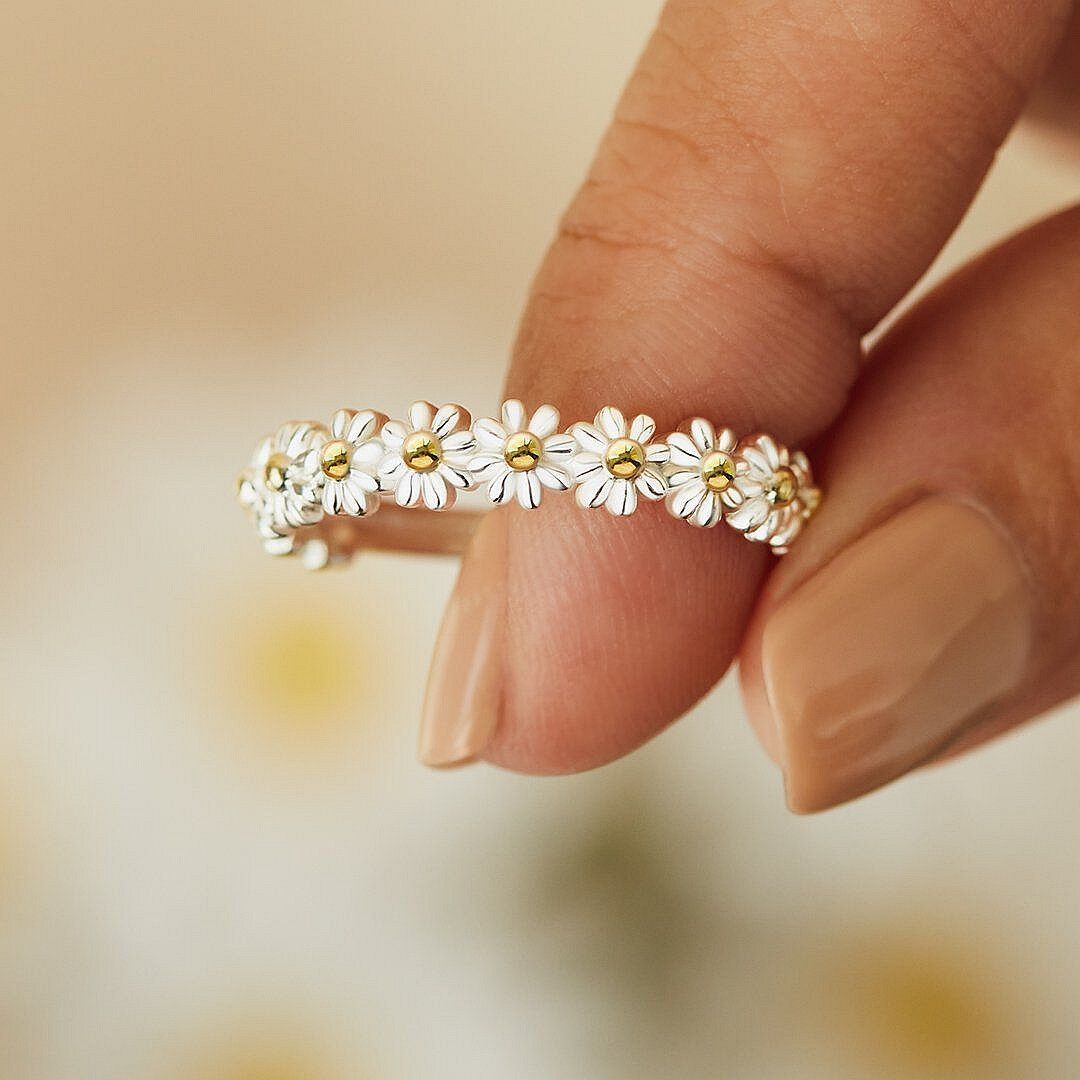 Sweet Little Daisy Ring Wild Flower Ring