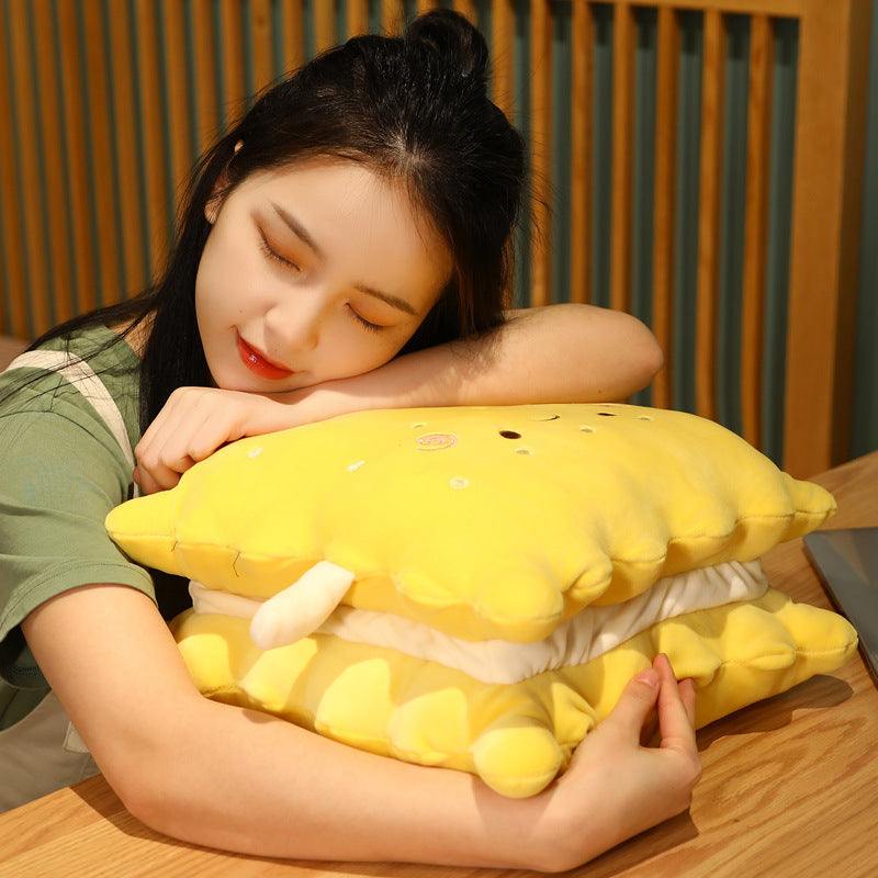 Sandwich Biscuit Pillow Is A Pillow For Girls' Summer Lunch Break