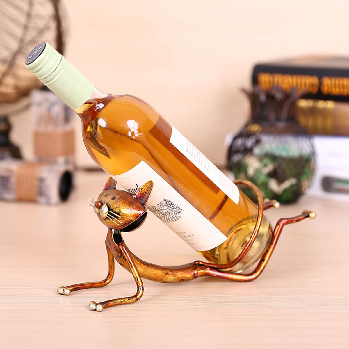 Creative home decoration modern metal decoration crafts yoga cat wine rack - Minihomy