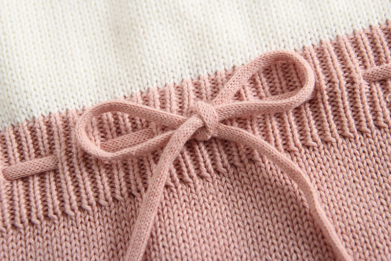 Embroidered one-piece baby girl triangle romper - Minihomy