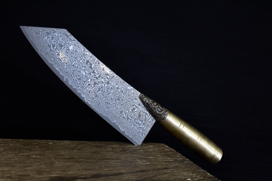 Damascus VG-10 Steel Chef's Knife: Sharp, Durable, & Stylish - Minihomy