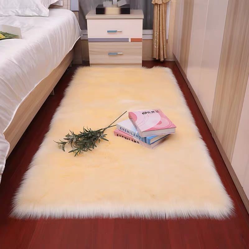 Beautiful Fluffy Decorative Carpet - Minihomy